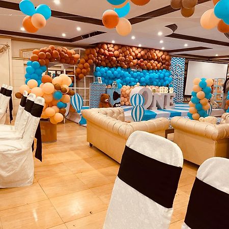 Hotel Grand Arena Rawalpindi Ngoại thất bức ảnh