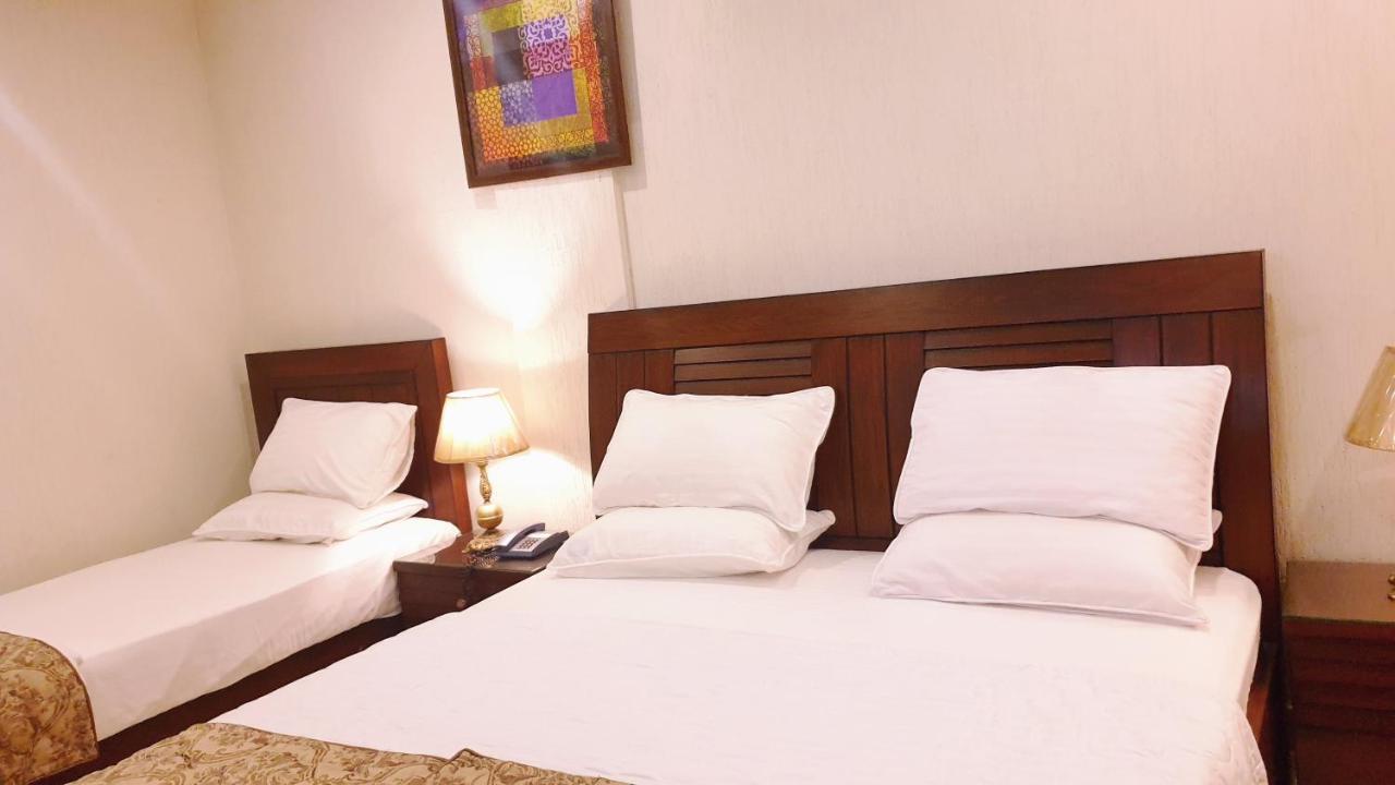 Hotel Grand Arena Rawalpindi Ngoại thất bức ảnh