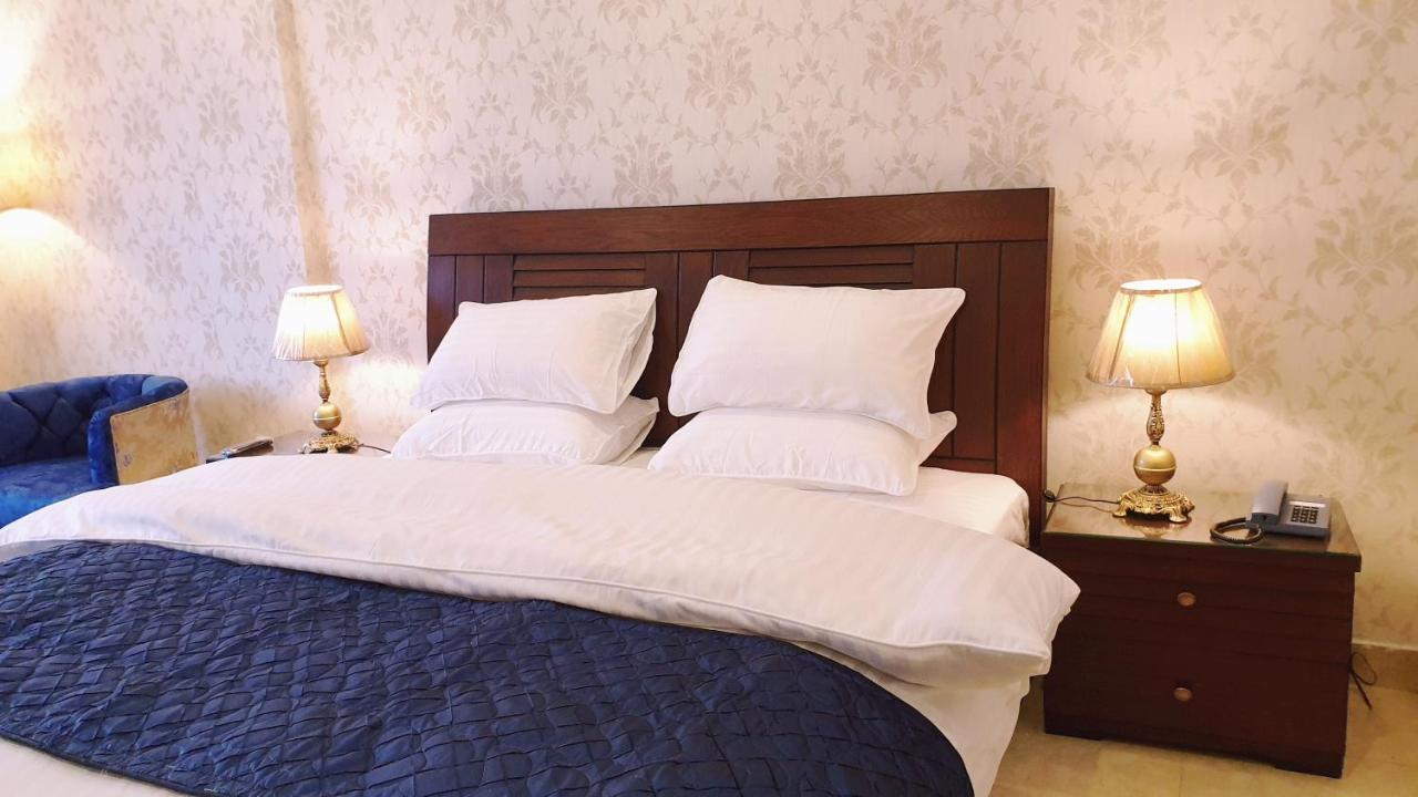 Hotel Grand Arena Rawalpindi Ngoại thất bức ảnh