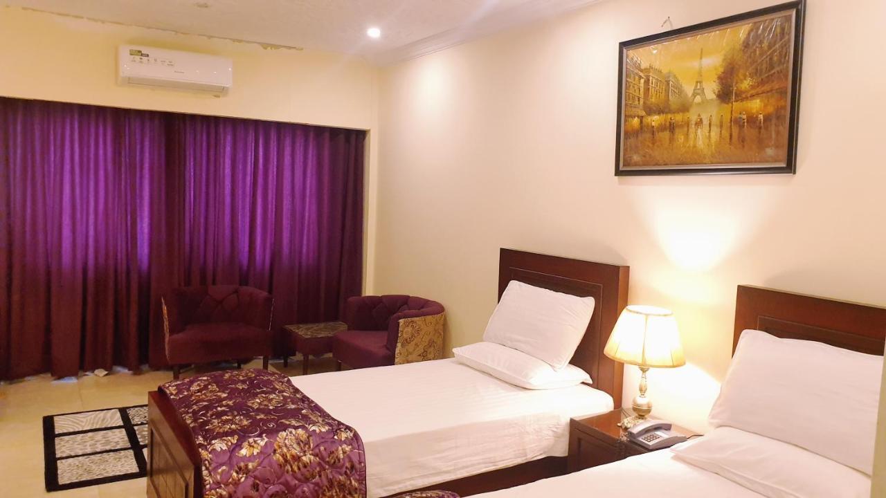 Hotel Grand Arena Rawalpindi Ngoại thất bức ảnh